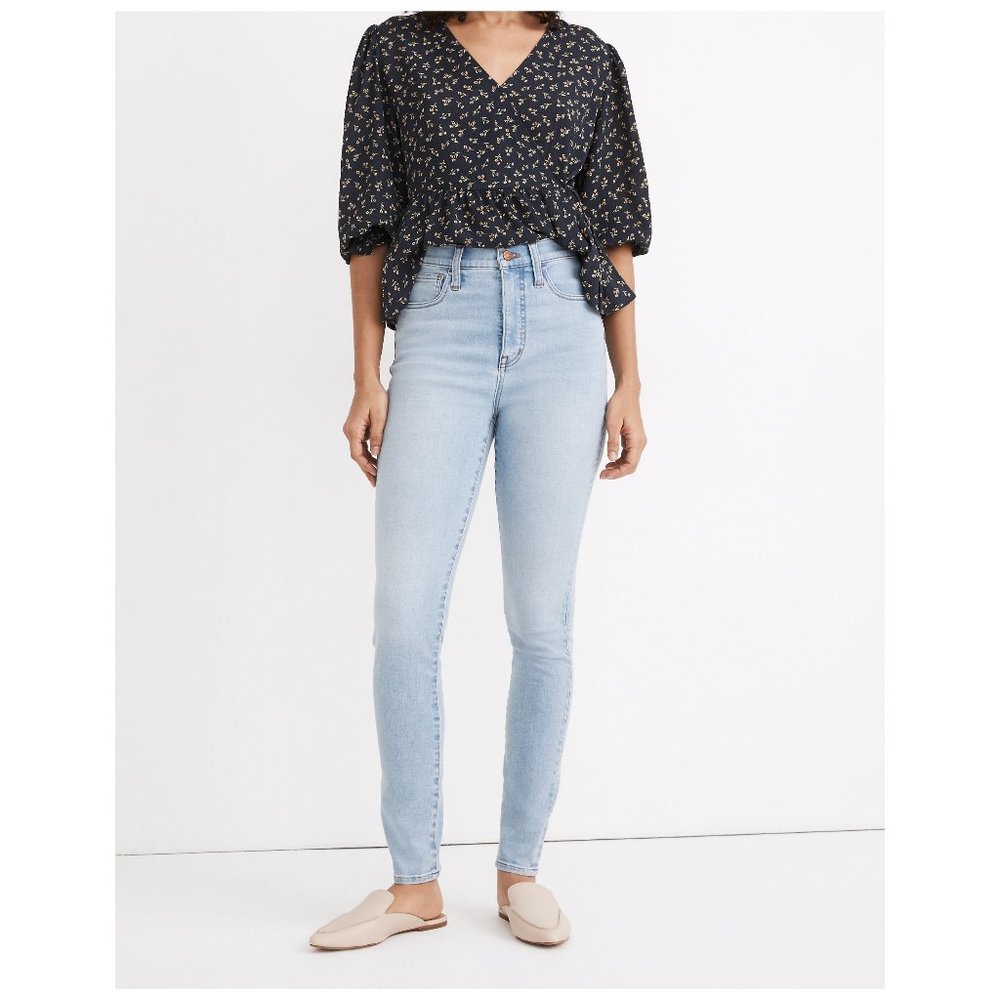 11" High-Rise Roadtripper Jeans in Meade Wash